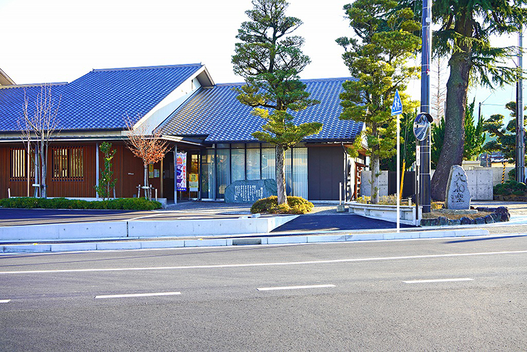 【坂村真民記念館開館13周年記念特別展「慈悲の心と生きる喜びを～横田南嶺老師が選ぶ真民詩の世界～」 愛媛/砥部町】 心の安らぎと喜びを感じる特別展