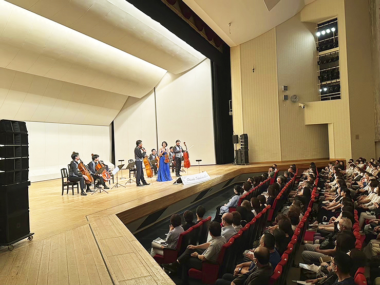 【高嶋ちさ子 with Super Cellists 愛媛公演 愛媛/松山市】 松山市民会館での特別な音楽のひととき
