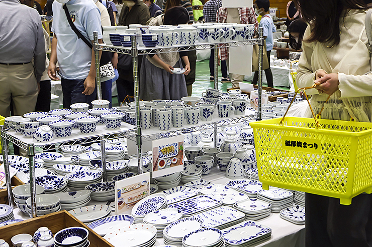 【第40回砥部焼まつり 愛媛/砥部町】 陶芸ファン必見！ 魅力満載のイベントで掘り出し物をGETしよう