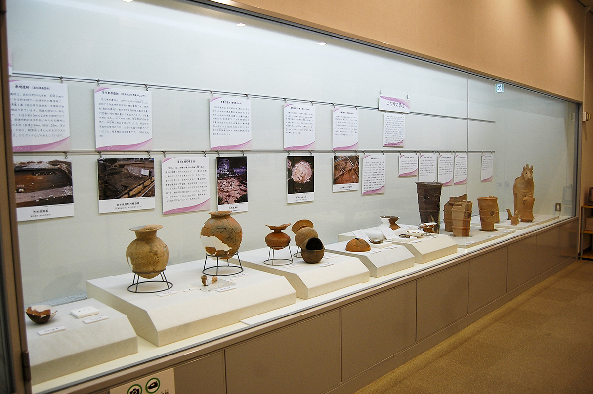 【令和7年度四国地区埋蔵文化財センター巡回展「発掘へんろ」展示会「四国を掘る－墳墓－」 愛媛/松山市】 松山市考古館で発見する歴史の旅