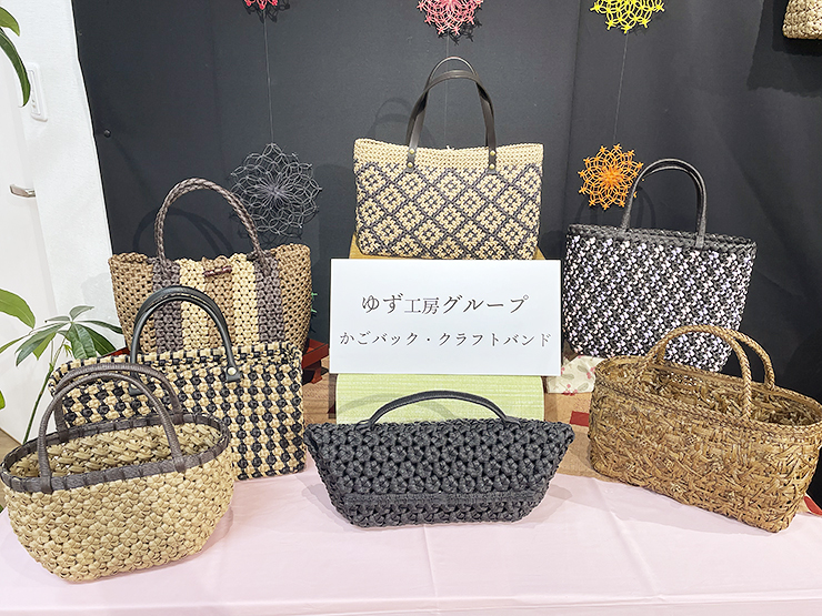 【アエレールきほく「クラフトバンドハンドメイド作品展」 愛媛/鬼北町】 この夏持ちたいオリジナルかごバッグが集結！