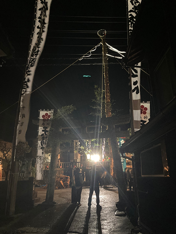 川名津柱松神事