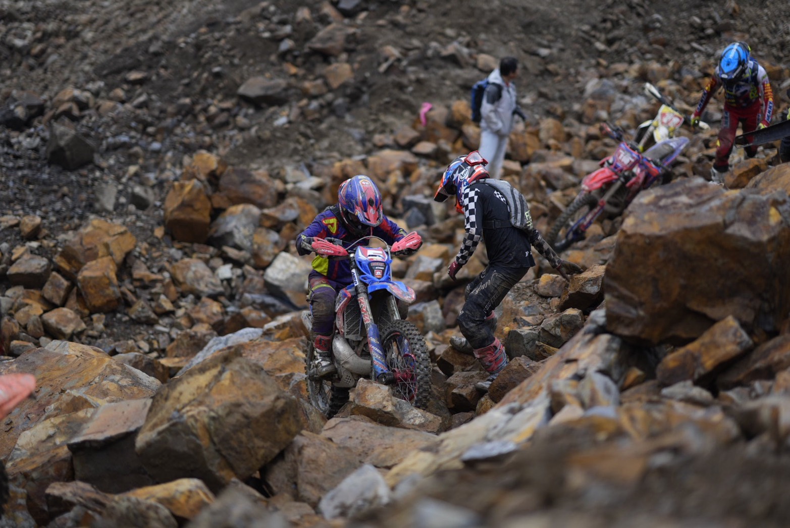 【CROSS MISSION 新居浜〜シコクベルグ〜 全日本ハードエンデューロ選手権第6戦】 オフロードバイクで挑む究極のレース体験をしよう【愛媛/新居浜市】