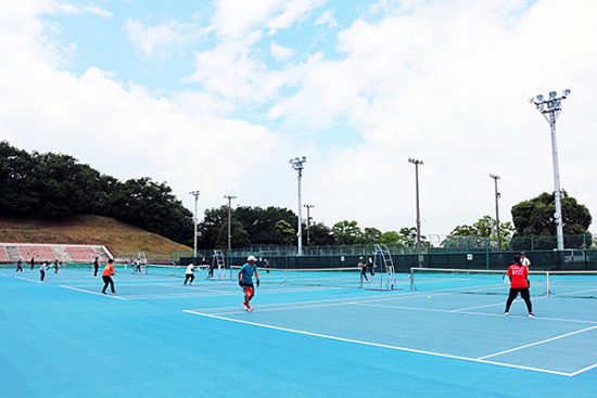 初心者も 県総合運動公園スポーツ教室 イマナニ