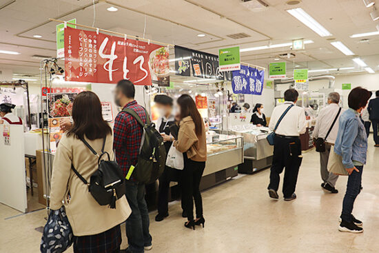 毎年恒例のあのお惣菜やお弁当、スイーツももちろん登場です♪