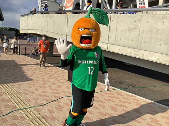 愛媛 松山市ニンジニアスタジアムで愛媛fc 激闘の伊予決戦を観戦 イマナニ 愛媛 松山市ニンジニアスタジアムで愛媛fc 激闘の伊予決戦を観戦 イマナニ