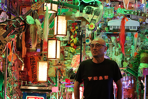 宇和島市を拠点にする「大竹伸朗」の個展が愛媛県美術館で初開催