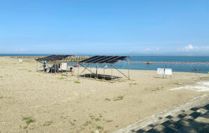 【長浜海水浴場 愛媛/大洲市】 透明な海と美しい夕日で癒やしのひとときを