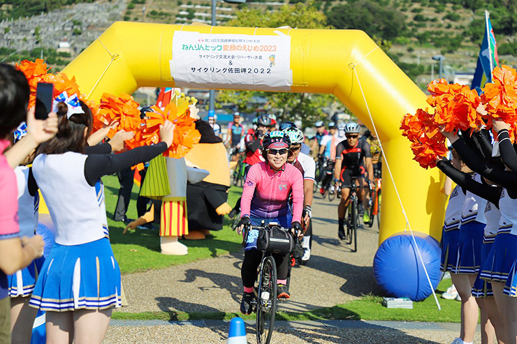 ヒカリ ホロカード 自転車 01-31.jpg