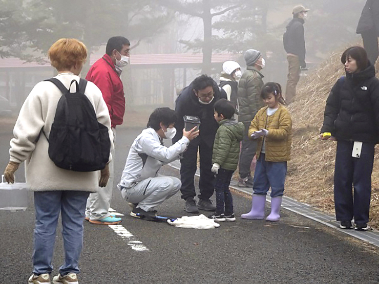 【昆虫観察事業 「冬の昆虫観察」 愛媛/松山市】 松山市野外活動センターで虫のプロと昆虫探しを楽しもう