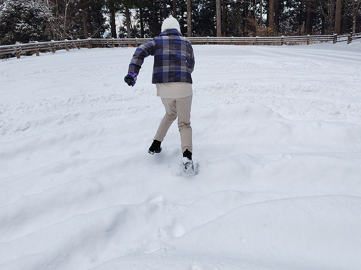 真冬の上林森林公園で雪遊び 【愛媛/東温市】