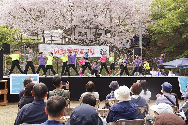 【いわぎ桜まつり2025 愛媛/上島町】 桜×海の絶景！ 満開の桜とご当地グルメで春の思い出を作ろう