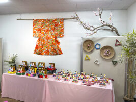 【アエレールきほく「保育園児おひな様展」 愛媛/鬼北町】 春を彩る、子どもたちの作品展