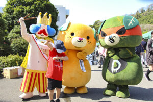 【さくら祭り2025 愛媛/八幡浜市】 琴平公園を一望しながら春を満喫する特別なひとときを
