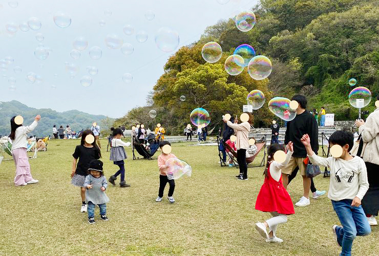 春の陽気の中、黒島海浜公園でハンモックに揺られてきました！ 【愛媛/新居浜市】