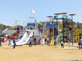 愛媛でいちばん?! 新しい大型遊具のある今治子ども公園おひさまパークに行ってきた。 【愛媛/今治市】