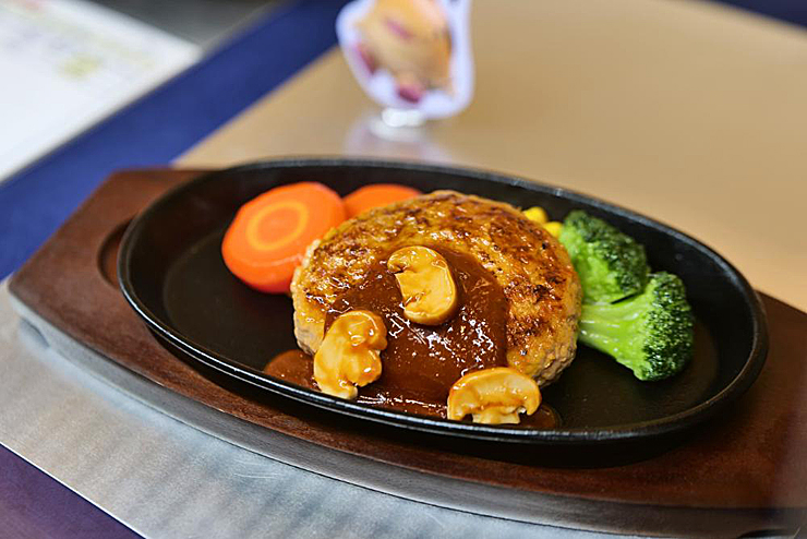 【愛媛県総合科学博物館 特別展 まんぷく！食品サンプル展 愛媛/新居浜市】 愛媛初開催！ 見て・触って・撮って、進化した食品サンプルの世界を楽しもう！