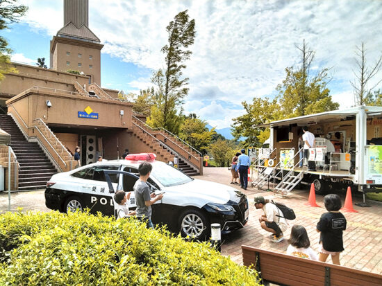 秋の親子交通安全ふれあいフェア 展示イメージ