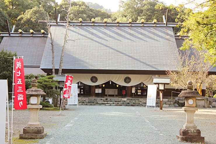 愛媛の初詣2026年：伊曽乃神社