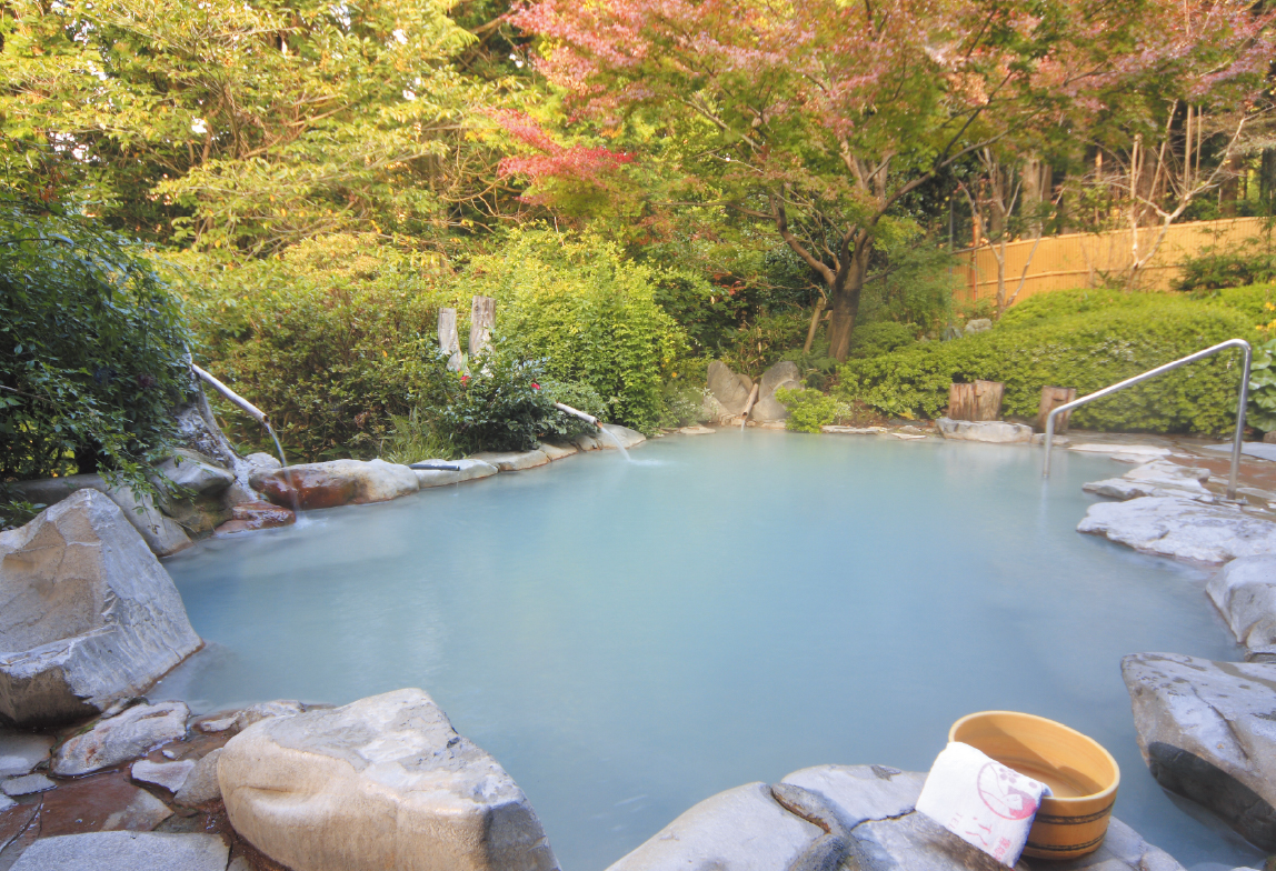 さくらさくら温泉|天然の「泥湯」で美肌体験