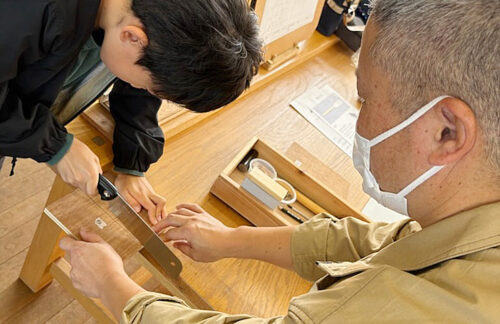【ワクリエ新居浜 木育ワークショップ】木の温もりを感じる手作り体験で親子の「できた！ 」を応援（愛媛/新居浜市）
