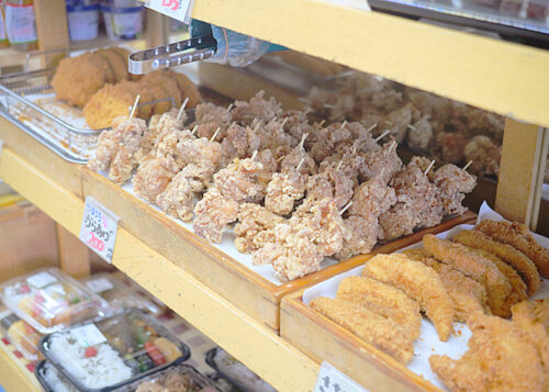 【コンビニエンスストアやまうち】からあげが大人気！お惣菜天国の愛されスーパー（愛媛/四国中央市・おでかけレポ）
