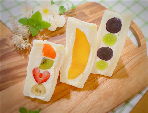 季節を味わう フルーツサンド＆アフタヌーンティー