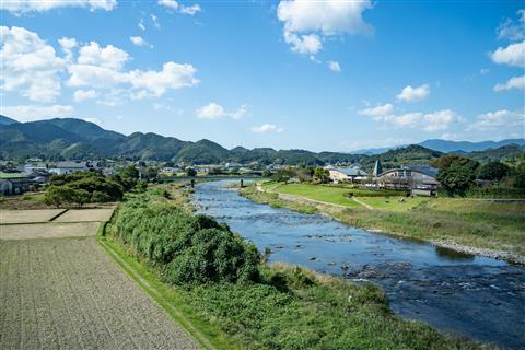 河後森城跡の散策と河蟹で広見川を満喫！ 森の国まつの 予土まち散走ツアー