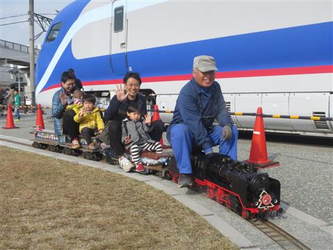 ミニＳＬミニ乗車会「芝くるり」
