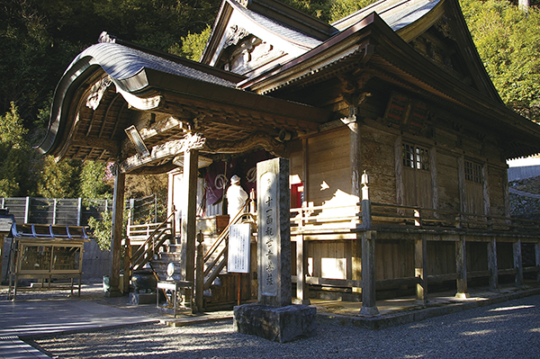 【第27番】 竹林山 地蔵院 神峯寺